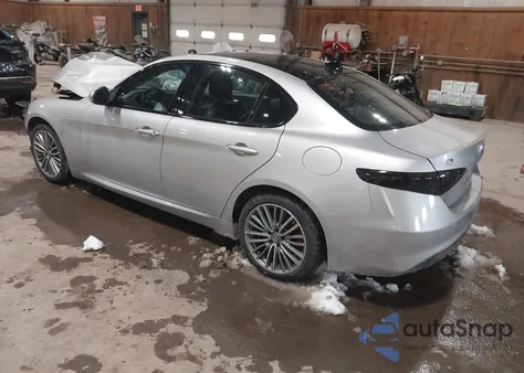 2017 Alfa Romeo Giulia Ti Awd from USA, damaged, VIN ZARFAEEN4H7538380